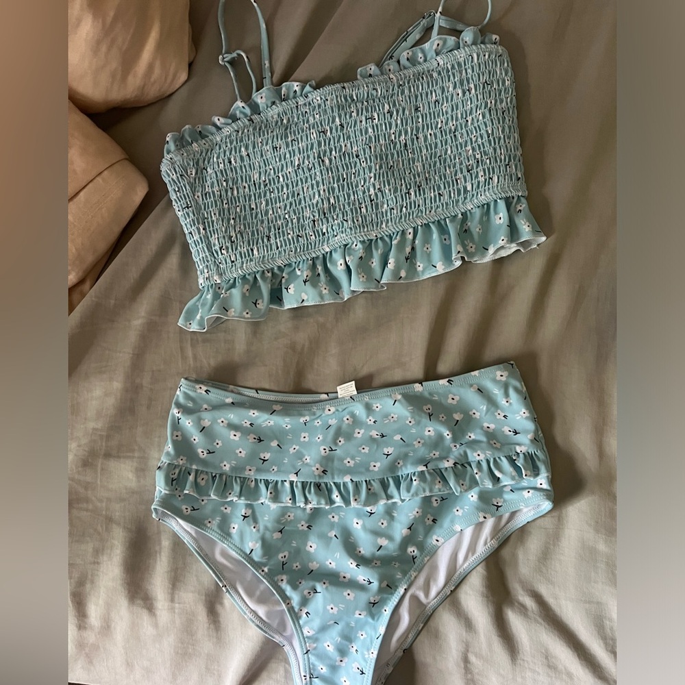 Women’s bikini set